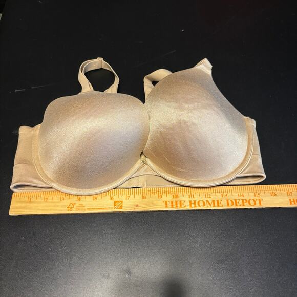 Cacique Tan Bra Padded Smoothing Back Size 40DDD - Picture 2 of 4
